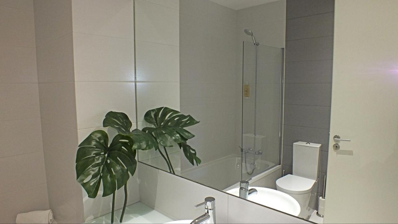 Valadim Flats Apartment Porto Luaran gambar